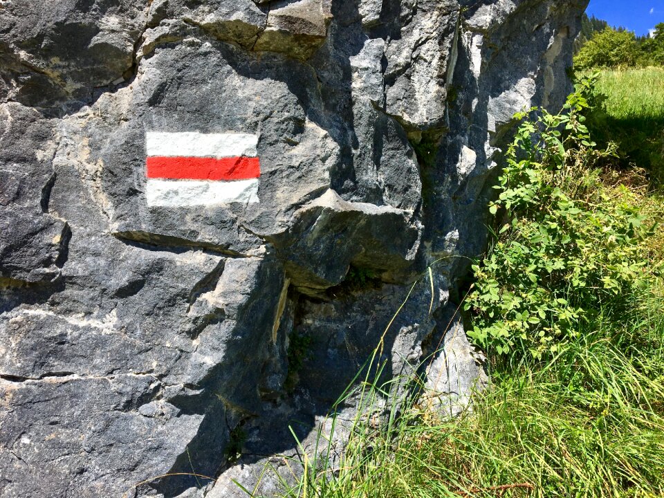 Direction shield hiking
