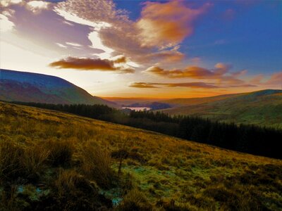 Autumn wales pen-y-fan photo