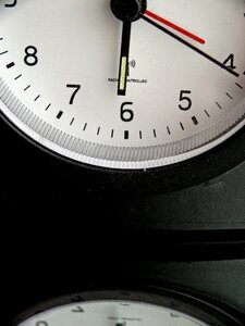 Chronometer clock face time of photo
