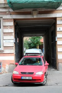 Exit auto house entrance