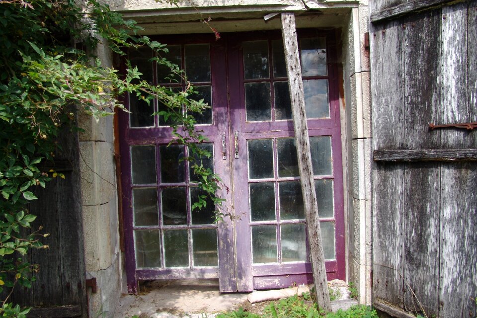 Window wood painted