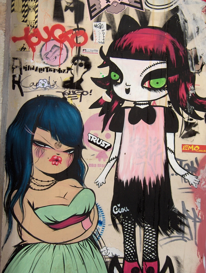 Street art barcelona color