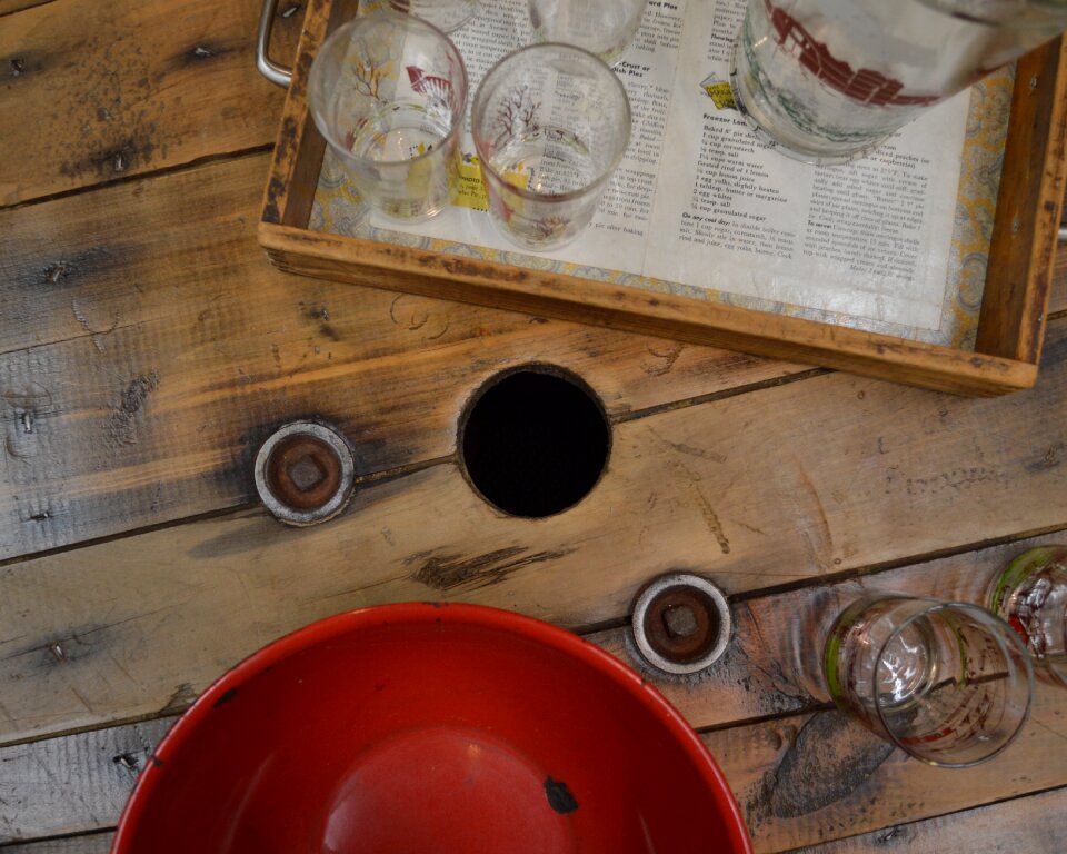Beverage overhead refreshment