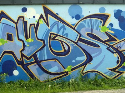 Spray facade wall