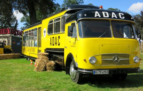Autos classic car event adac