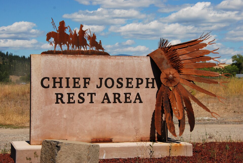 Chief joseph headdress rust color