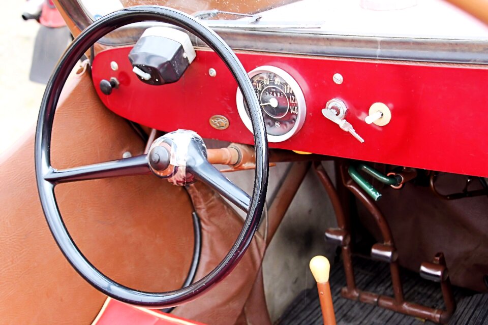 Auto old historically