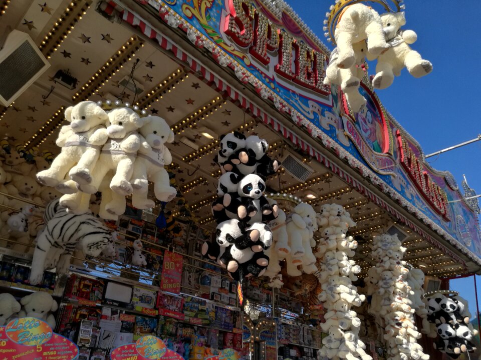 Folk festival ferris wheel carnies