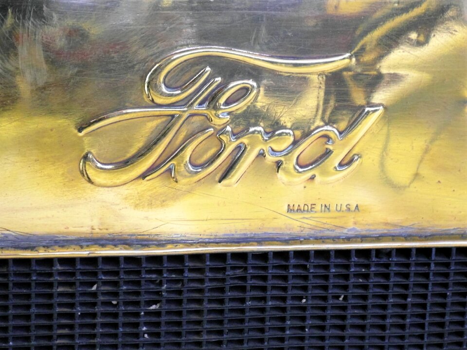 Automotive logo radiator ford t retro