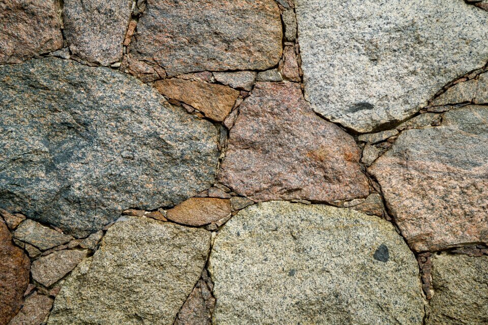 Background boulders structure