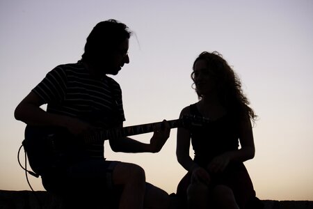 Music pairsing silhouettes