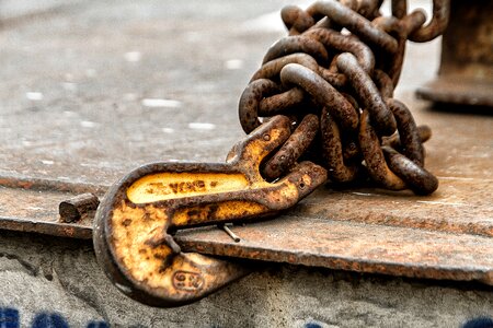 Chain steel rust