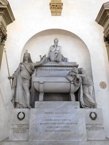 Comedy monument sculpture