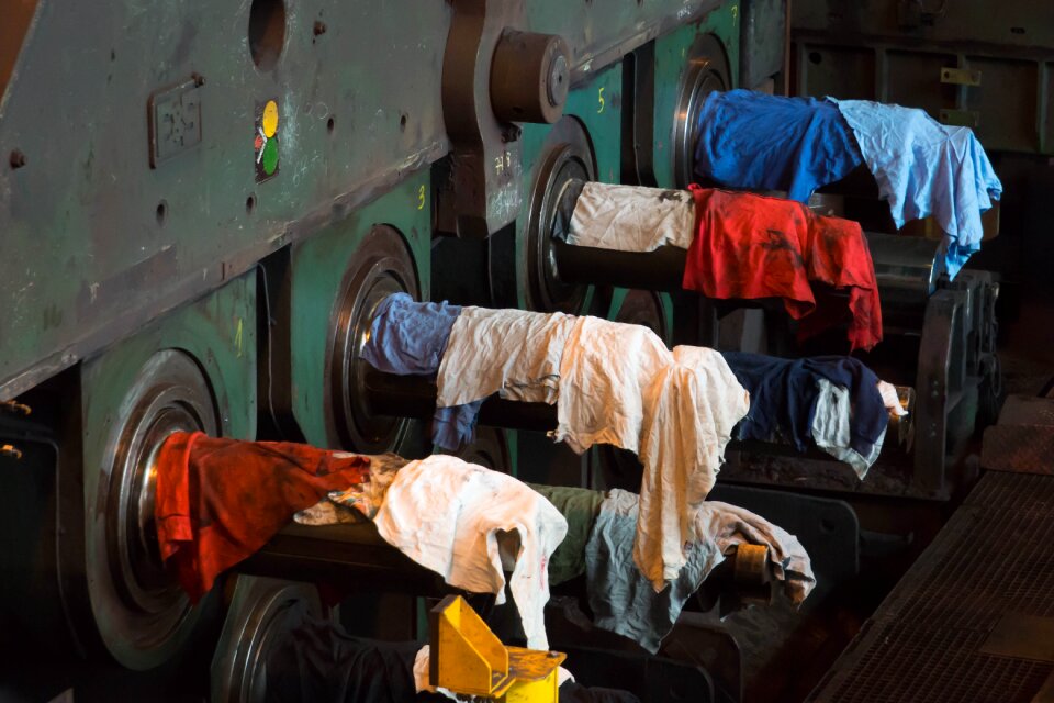 Straightening machine rolling mill rail