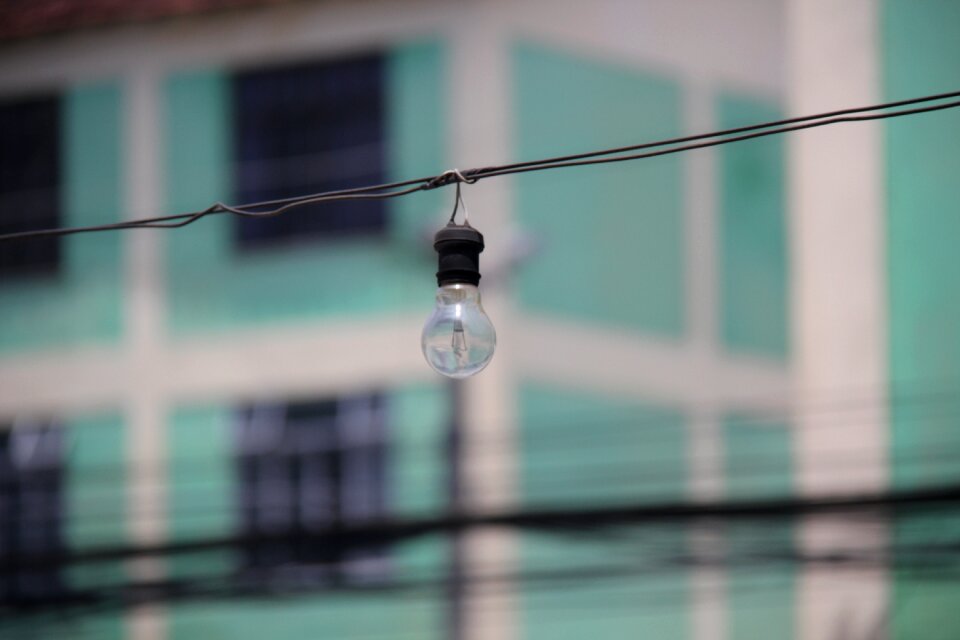 Lamp favela wire