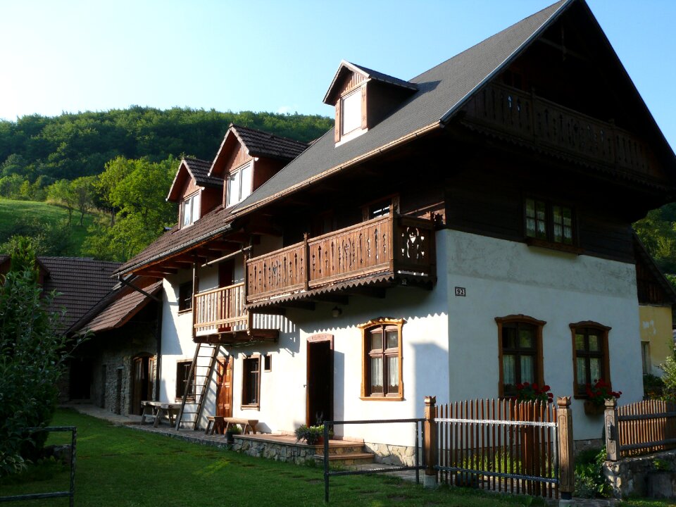 Old house history
