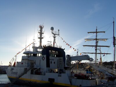 Oceanographic vessel ifremer scientist photo