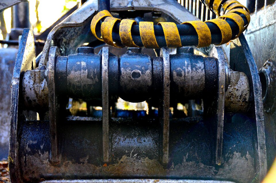 Machine logging hydraulic