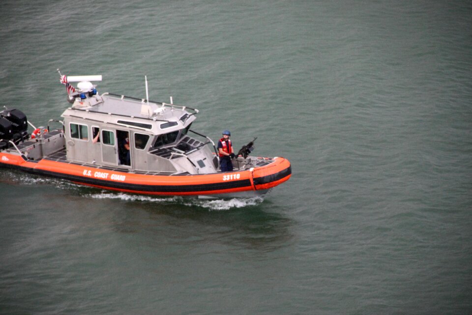 Safety water vessel