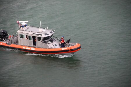 Safety water vessel
