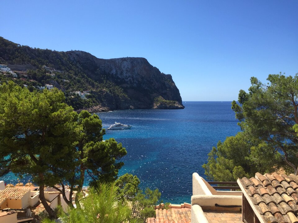Mediterranean island spanish