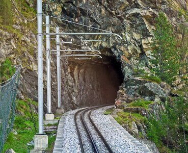 Rock short tunnel catenary photo