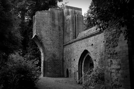 Decay monastery klosterruine hude
