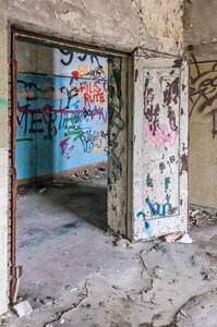Old graffiti expired