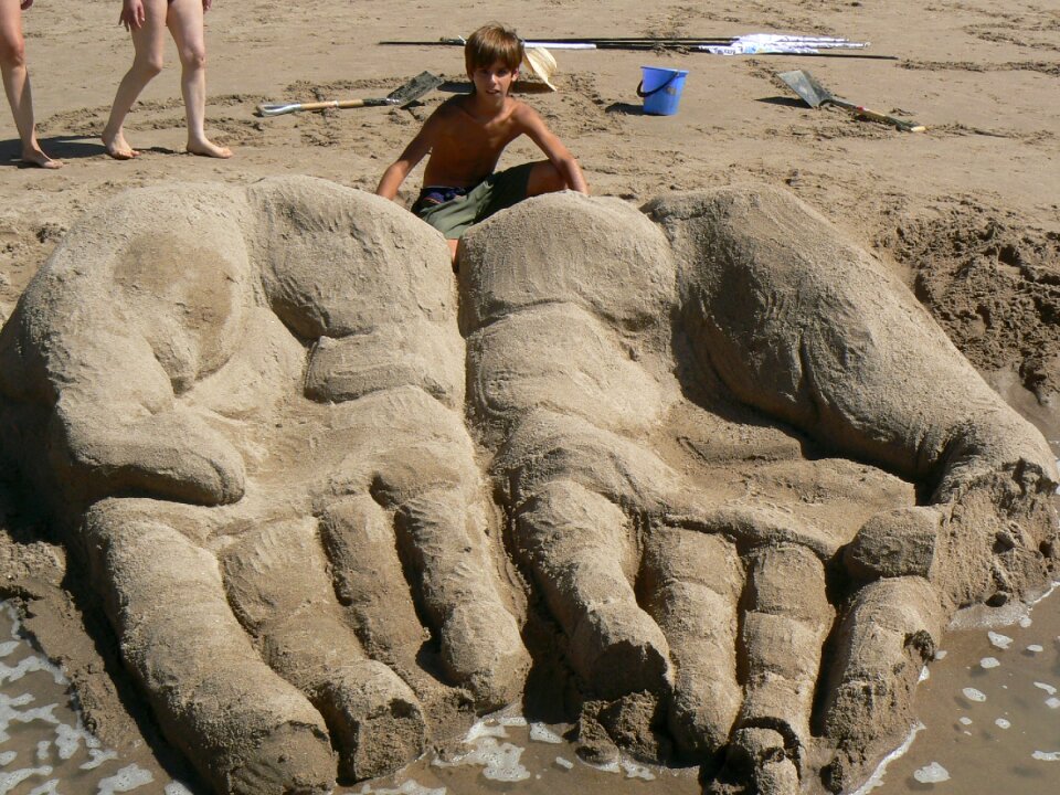 Hands holiday sculpture