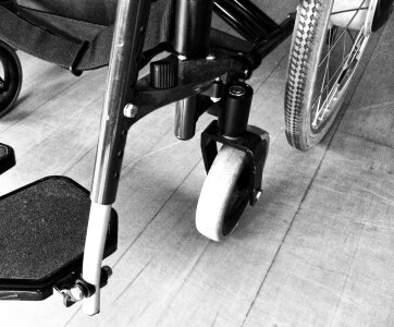Locomotion spinal cord injury disabled photo