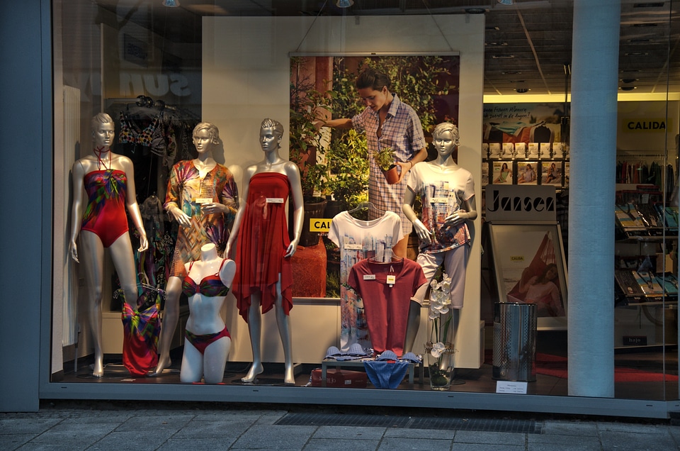Clothing fashion insight