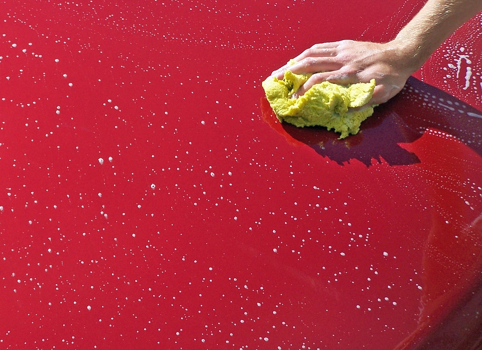 Washing cleaning car