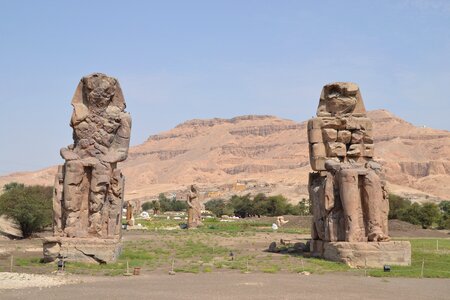 Colossus luxor egypt