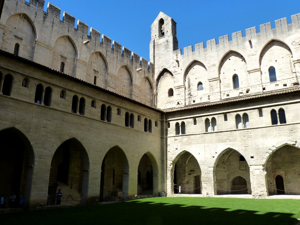 Architecture historically pope