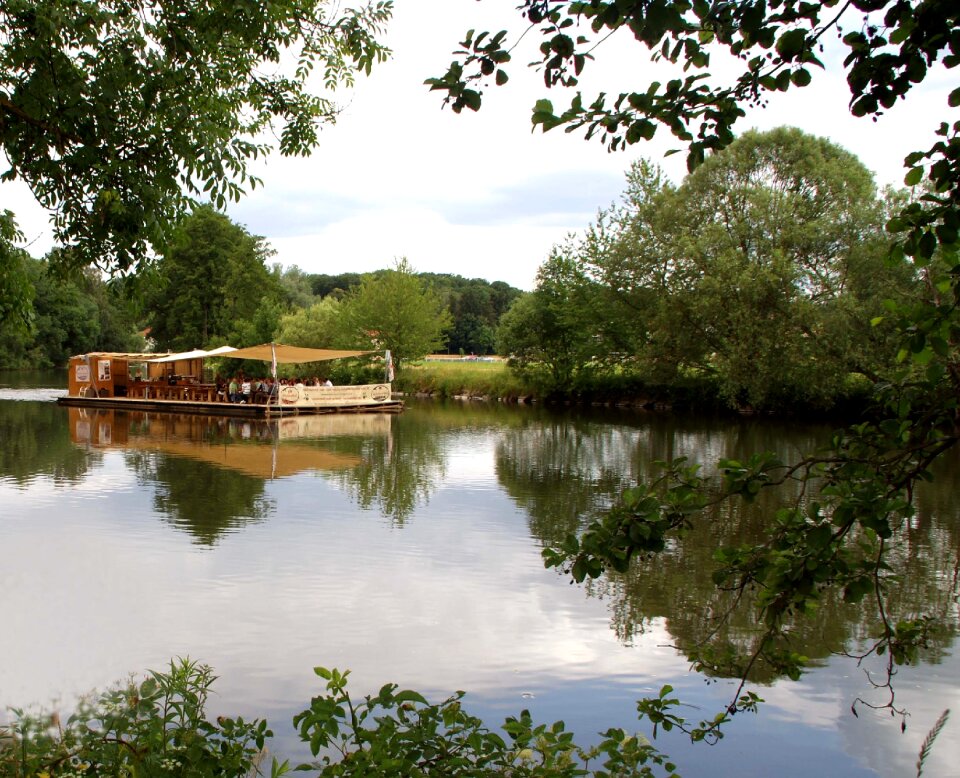 Mirroring landscape nature