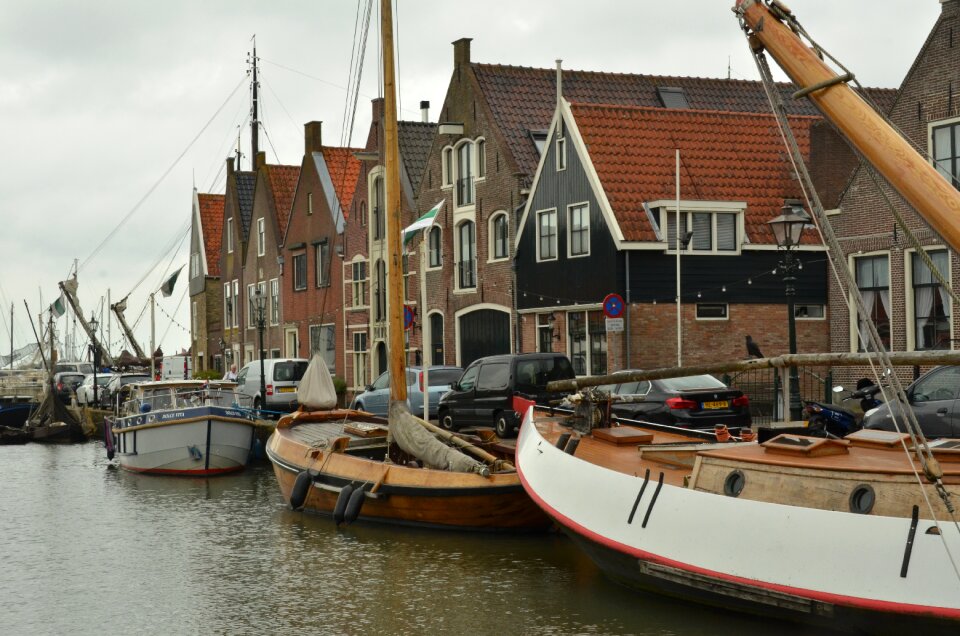 Port houses water