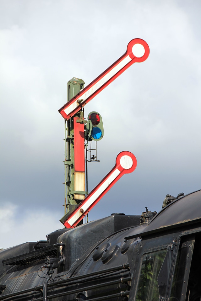 Stop signal bundesbahn locomotive