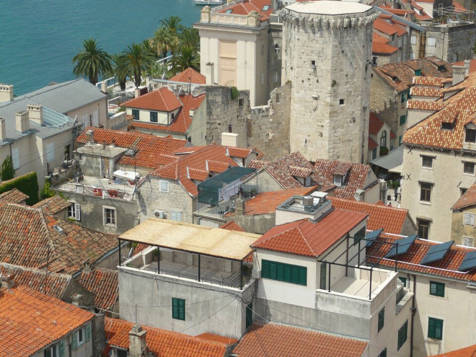 City houses scape