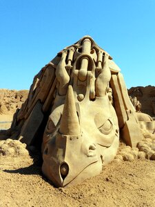 Sculpture festival sand photo