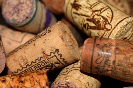 Oenology cap alcohol