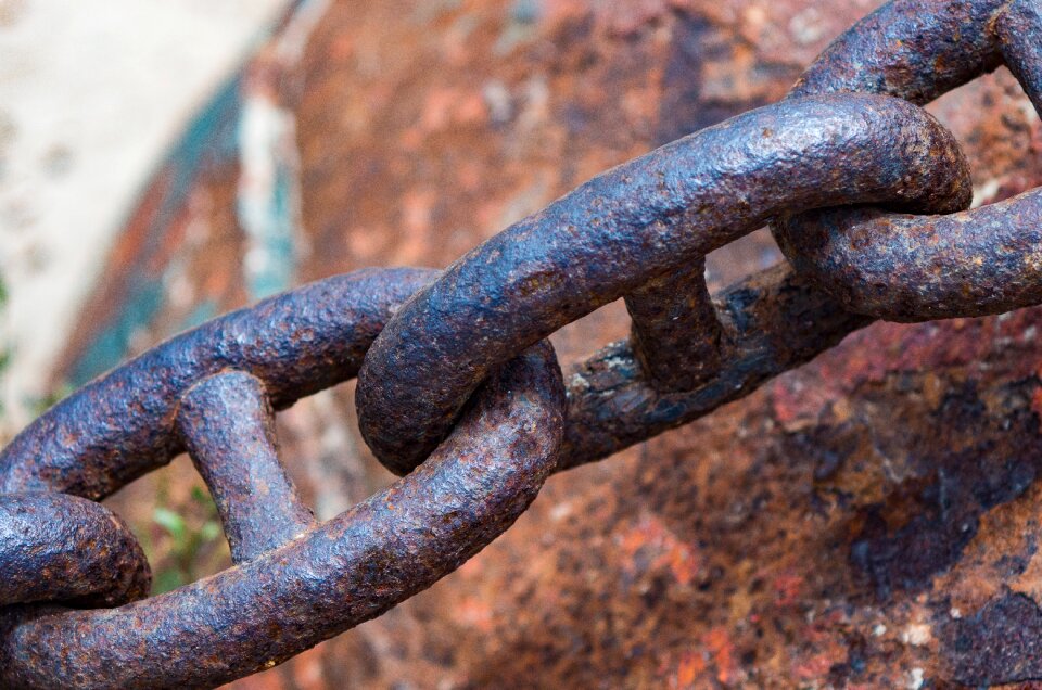 Link iron connection