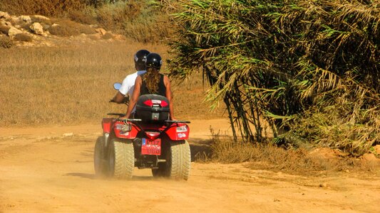 Dirt adventure 4x4 photo