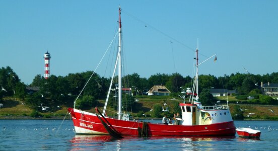 Cutter fishing vessel fishing