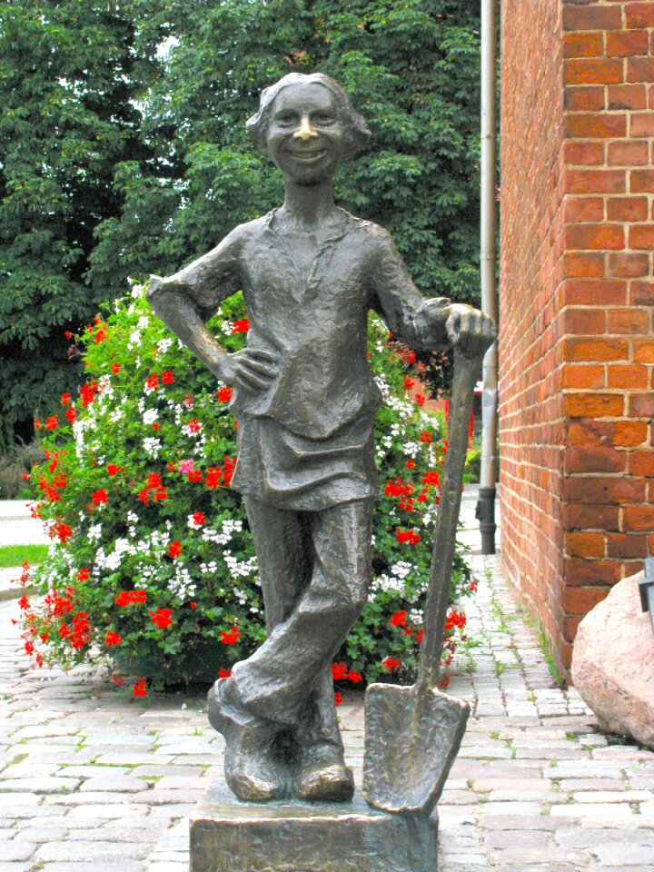 Sculpture poland elbląg