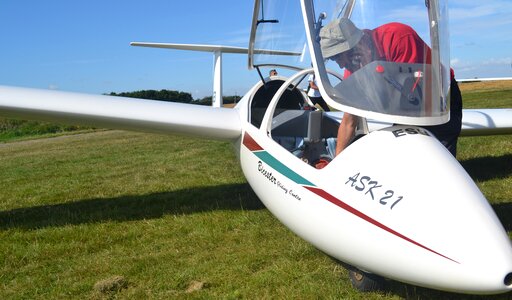 Flight cockpit gliding photo