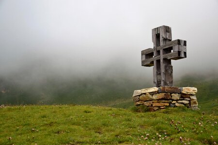 Glockner road religion atmosphere