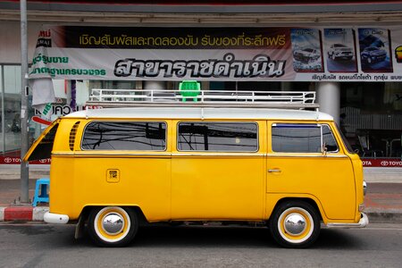 T2 yellow volkswagen