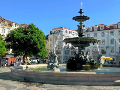 Fountain monument architecture photo