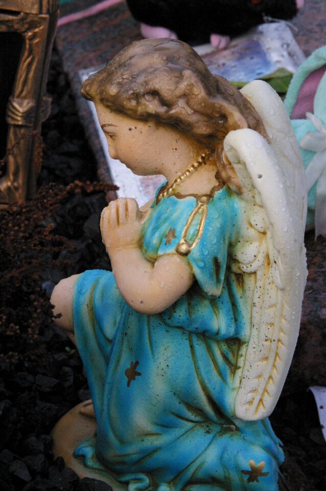 Pray morning dew cemetery