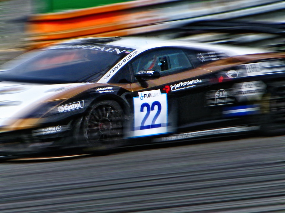 Driving vehicles fia gt